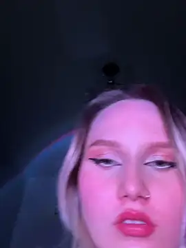 crystaluna69 (Ask my age) - Take off bra