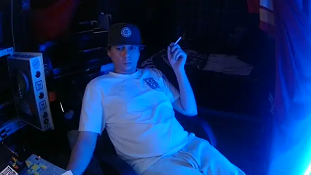 bowerboi (M young) - Cum Show