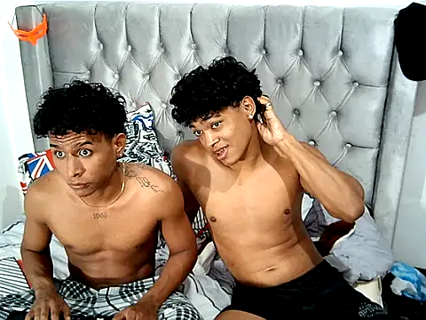 Jacob_and_Angel webcam