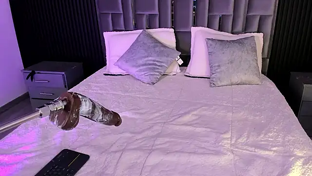 lolaangellx (F young) - Full naked