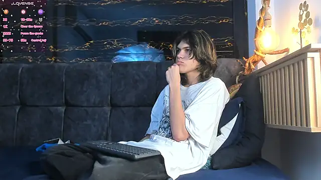 Diamond_twink webcam