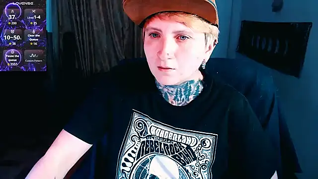 Marieblueeyes webcam