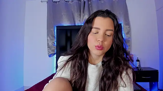 elsalombardi_ (F young) - good evening my love