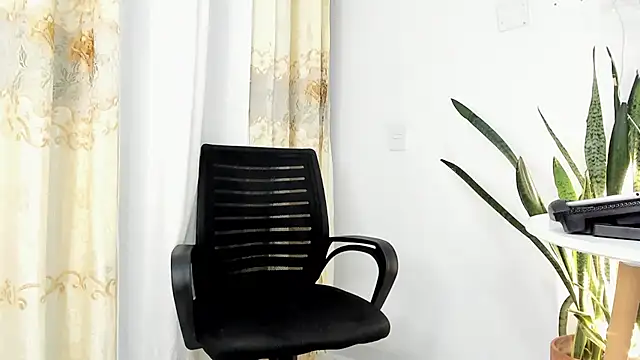 juandiegoking (M young) - FIRST CUM OF THE DAY!!!