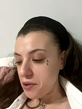 bunnythetailor webcam