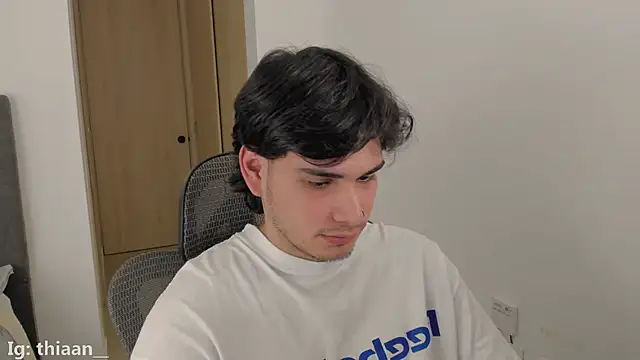 thiaann webcam
