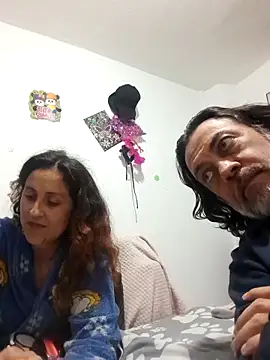 jeans_and_emma webcam