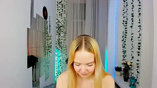 BellaMontgomery webcam