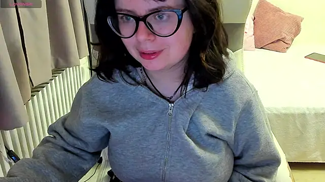 MilisaSweet777 webcam