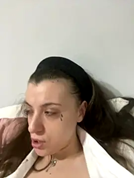 bunnythetailor webcam