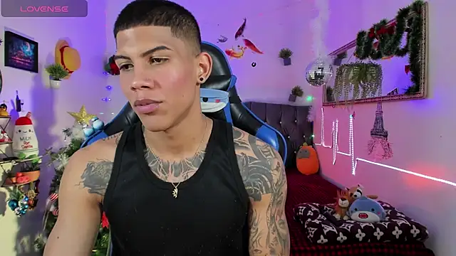 damian_latinxxx (M young) - 🔮🤤🔮I want to see your cock💓