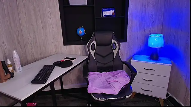 Mia_Esposito2 webcam