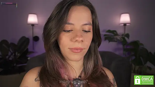 nyx_97 webcam
