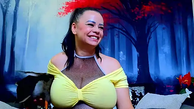 ElizabethEven webcam