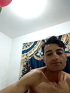 noah77_ webcam