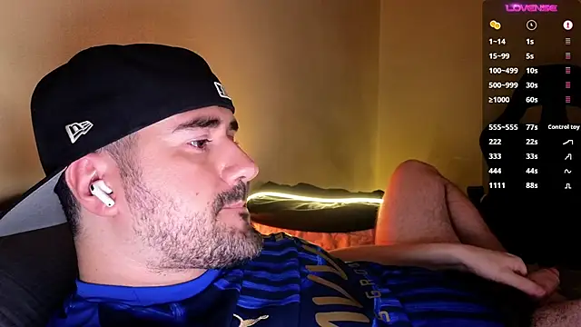 dominanttheo (M young) - im horny