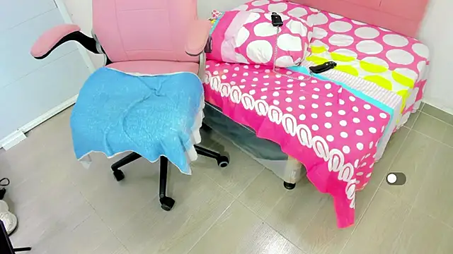 victoria_love89 webcam