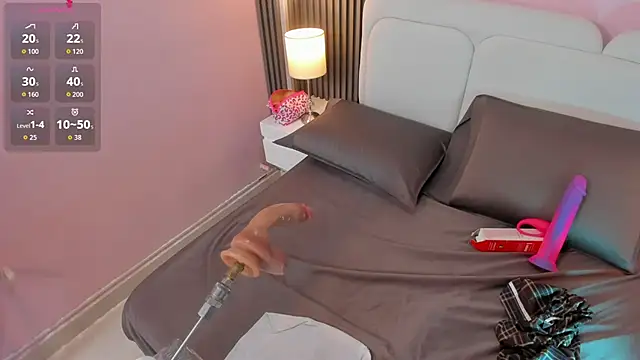 Clawdeen__wolf webcam