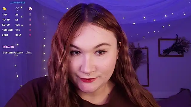 laura_palmerr webcam