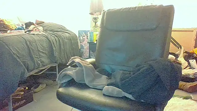 eatmeplease44 webcam