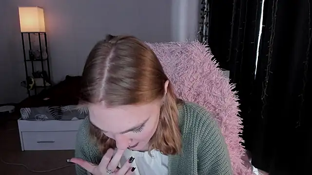 ReddHotPipper webcam