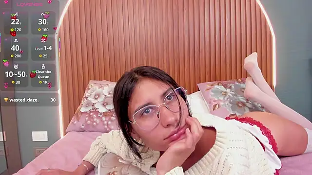 nayecloud (F teen) - 💗 BOUNCE BOOBS😏