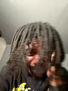 MIGHTYDEMONXXX webcam