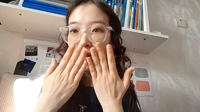 mollytiger - MollyTiger's free webcam - UK Sex Cams