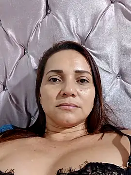 amanda39 (F milf) - squirt like ocean