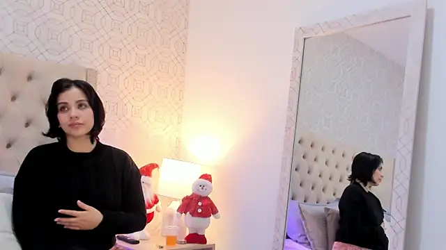 SuccubusDolly webcam