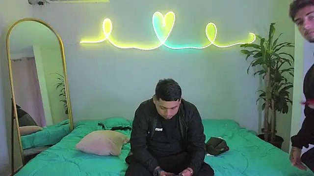 shark_boy28 (Ask my age) - cock x cum party