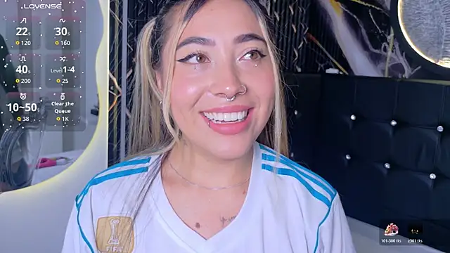 ManuelaVeelez webcam