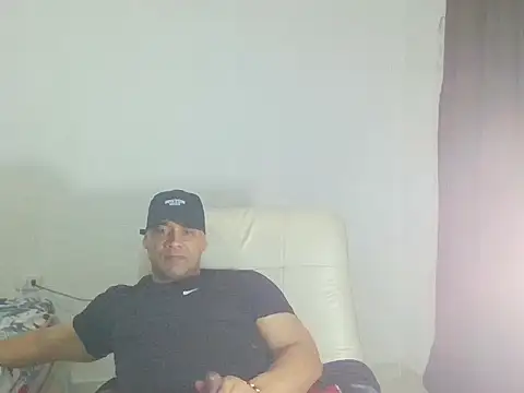 musclehetero webcam