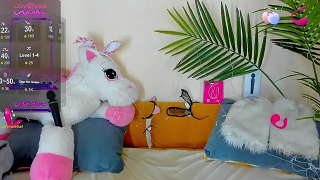 blackylii - BlackyLii's free webcam - UK Sex Cams