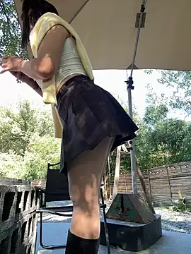 xixi_mm (F young) - 面包房 给 逼逼 晒太阳