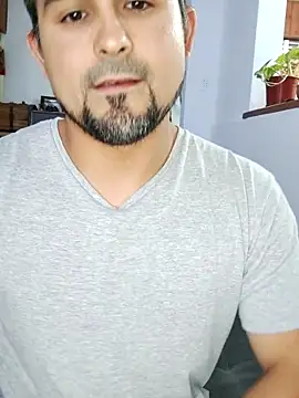 bradd_32 (M young) - CUM AGAIN