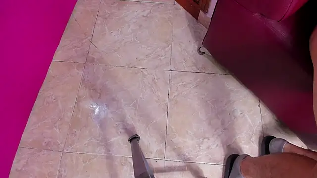 mystic_temptation18 (Ask my age) - 30 SEC DEEPTHROAT & NOSE COVER