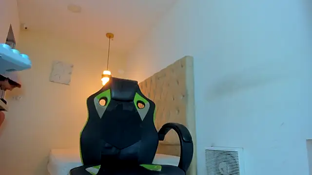 Darkknightx01 webcam