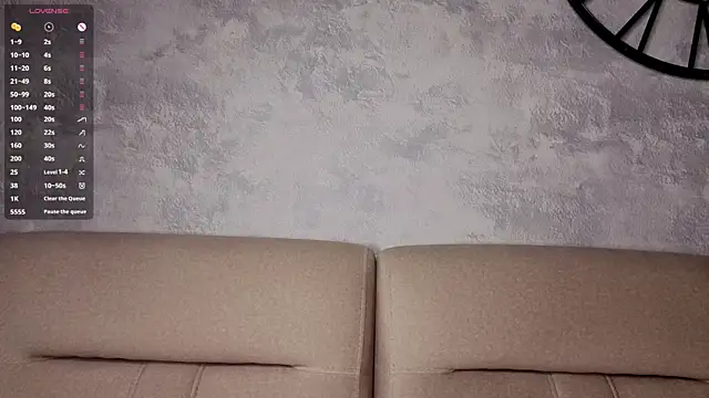 NeliaVandresar webcam