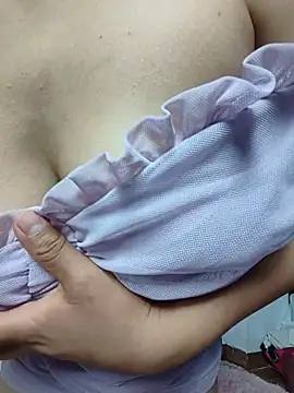 jairamoon (Ask my age) - suck and spit on nipples💦🤤