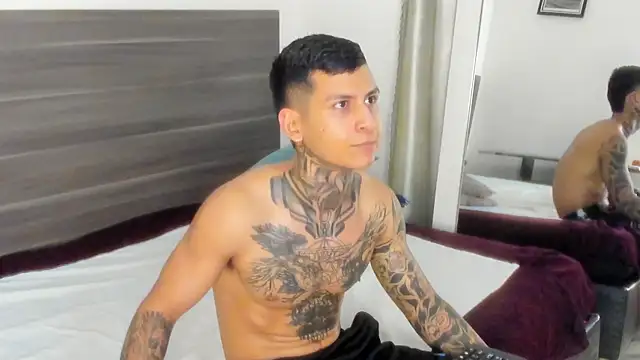 Andrew_sanders68 webcam