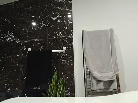 CloudyMuscleBeefy webcam