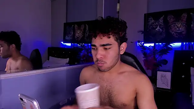 LucasCarterr_ webcam