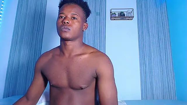 Dark_stallionX webcam