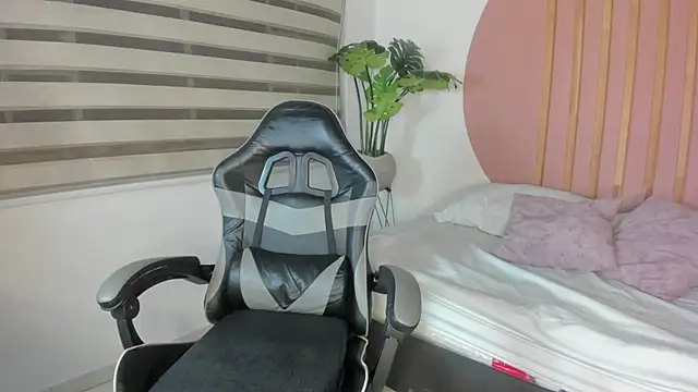 samantha_loughty webcam