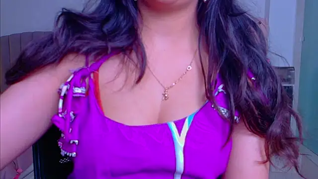 aashika-kaur (F young) - remove suit😁