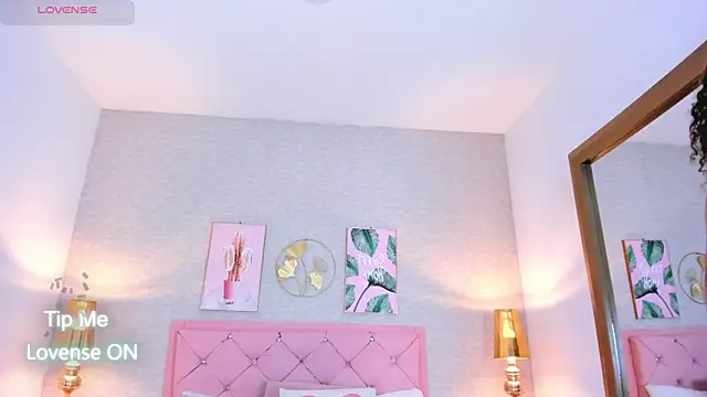 kendallspears_1 (T teen) - wet asshole