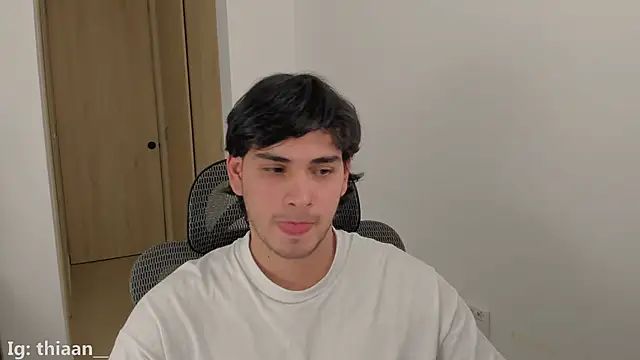 thiaann webcam