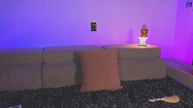 chloe_ember - Chloe_ember's free webcam - UK Sex Cams