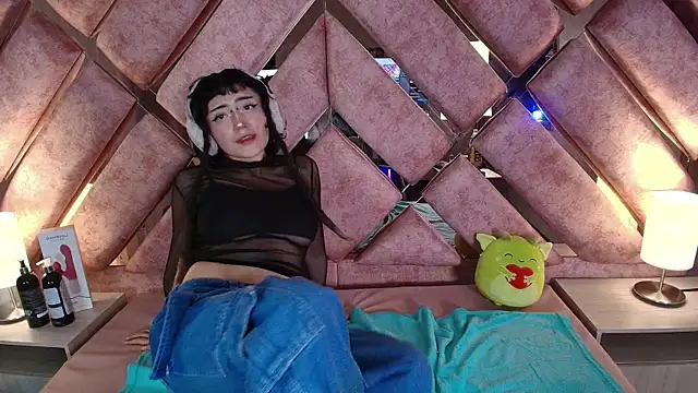 Babyyrasta666 webcam